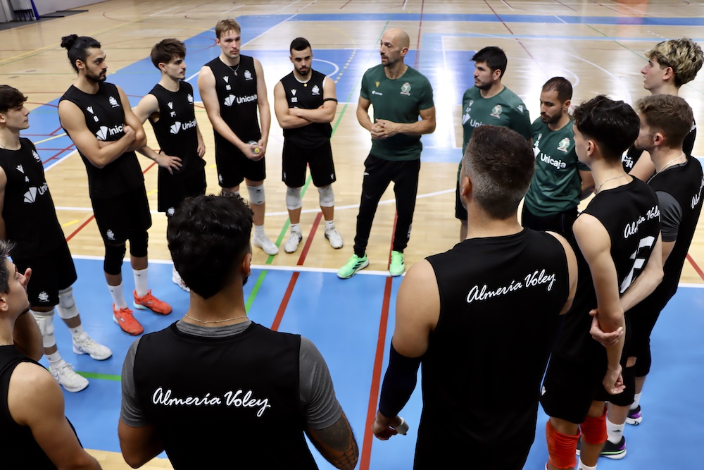 Israel Rodríguez regresa a Unicaja Costa de Almería para relevar a Pablo Ruiz como primer entrenador
